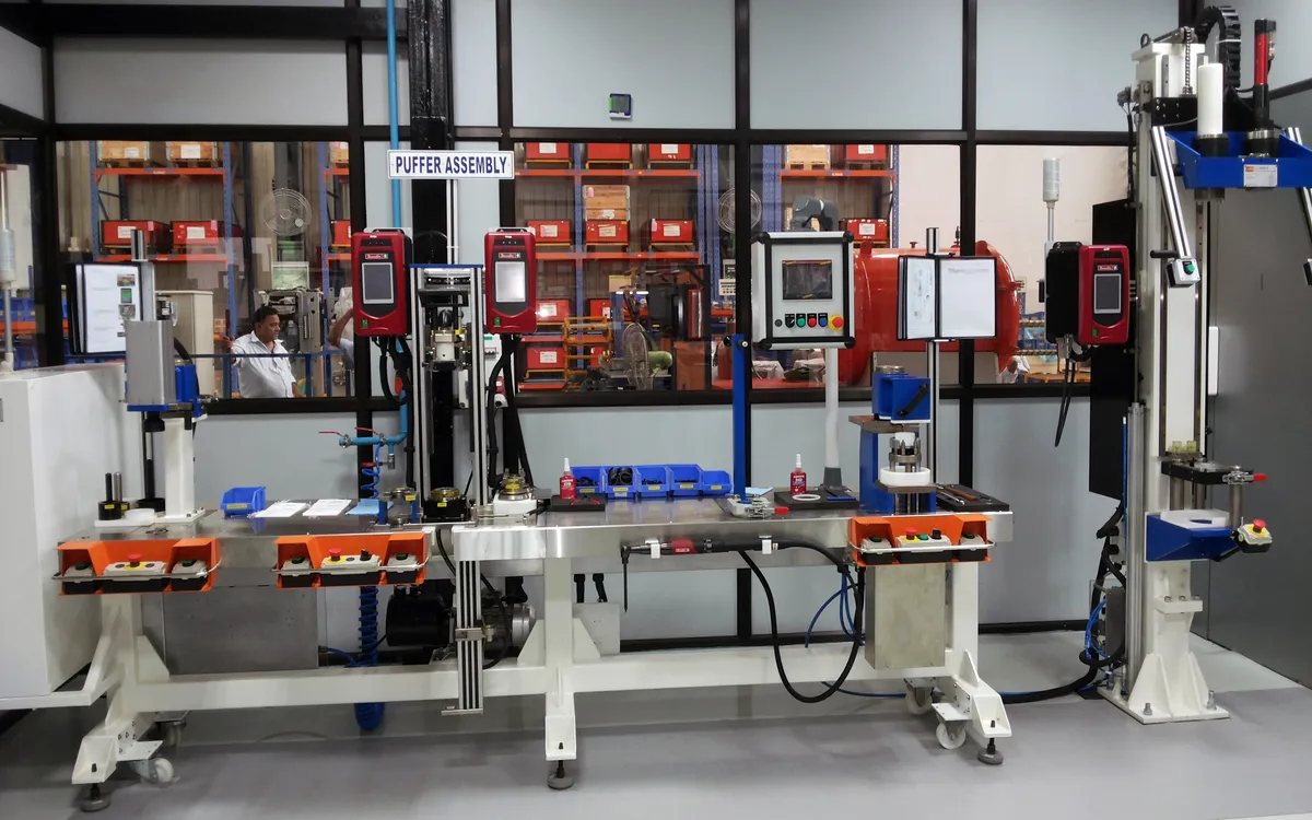 Semi Automatic Assembly Stations